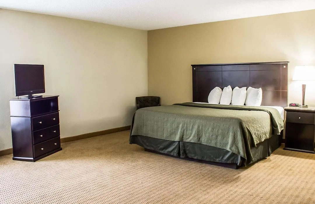 Quality Inn & Suites Wilson I-95-1
