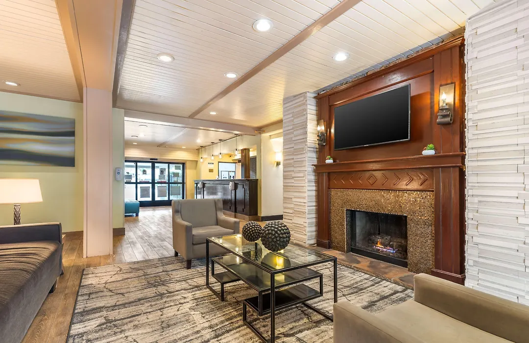 Best Western John Muir Inn-1