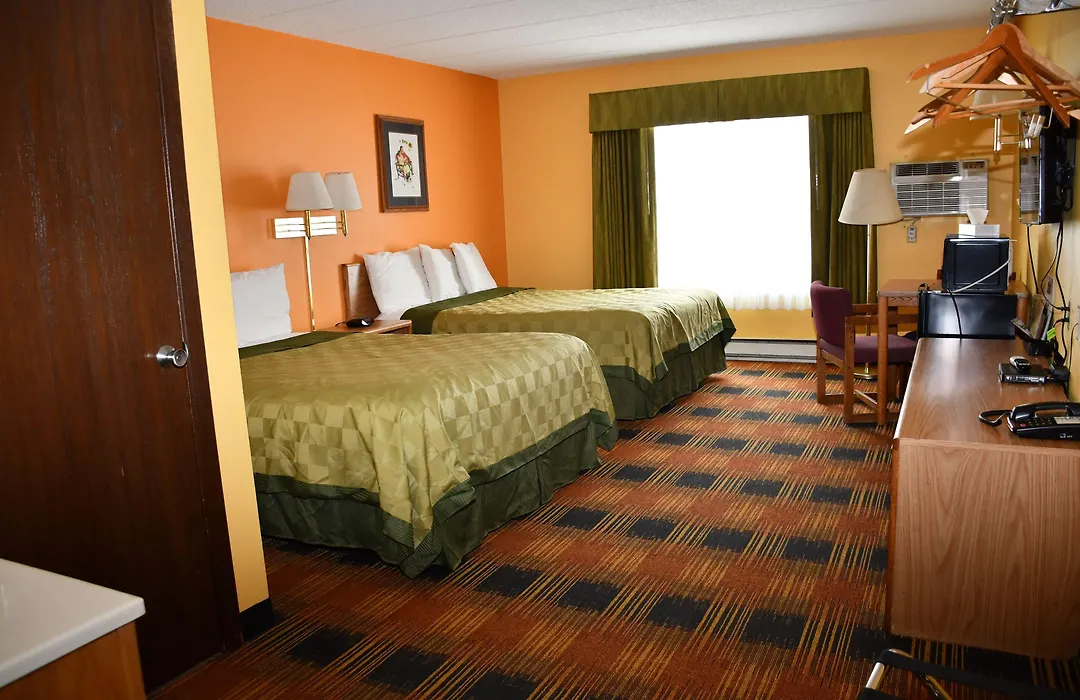 Regency Inn & Suites Faribault-1