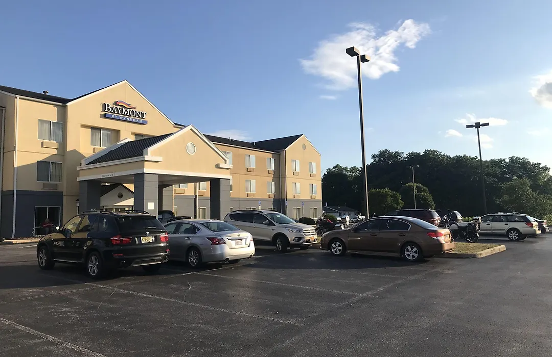 Baymont By Wyndham Chambersburg-1