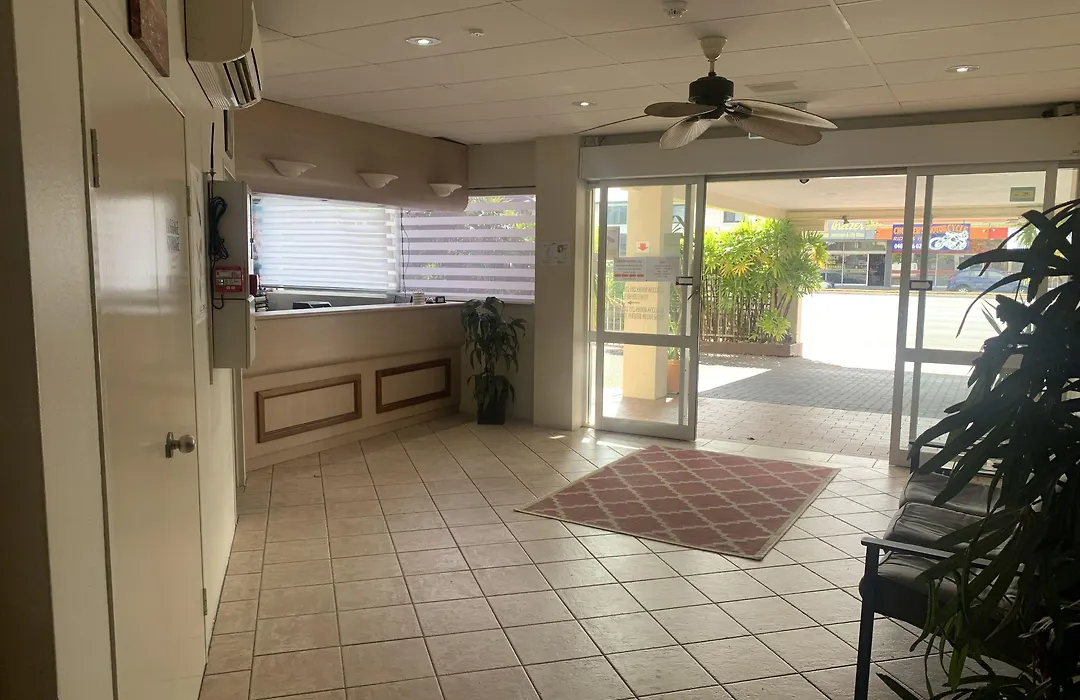 Cairns City Sheridan Motel-1