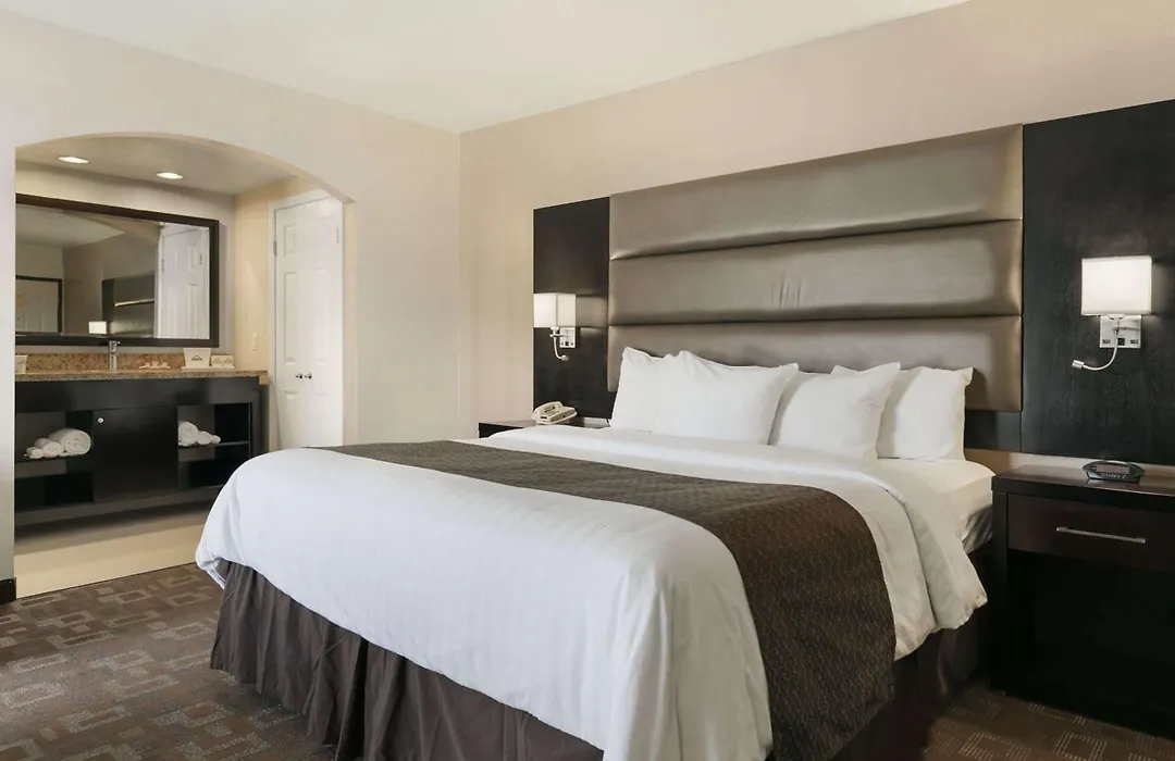 Days Inn By Wyndham Downey-1