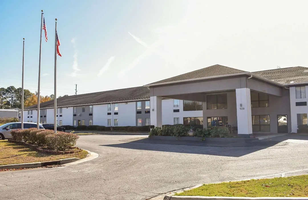 Clarion Pointe Vidalia - Lyons West-1