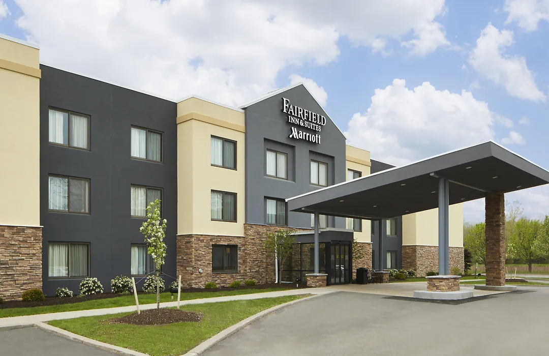 Fairfield Inn By Marriott Rochester East-1