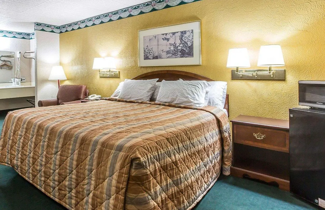 Rodeway Inn Gadsden - Attalla-1