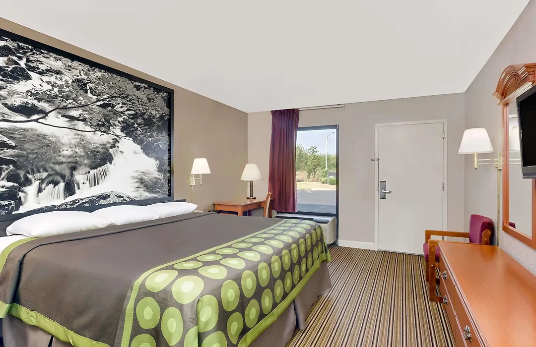Super 8 By Wyndham Athens-1