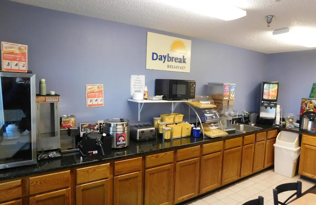 Days Inn By Wyndham Lexington Ne-1