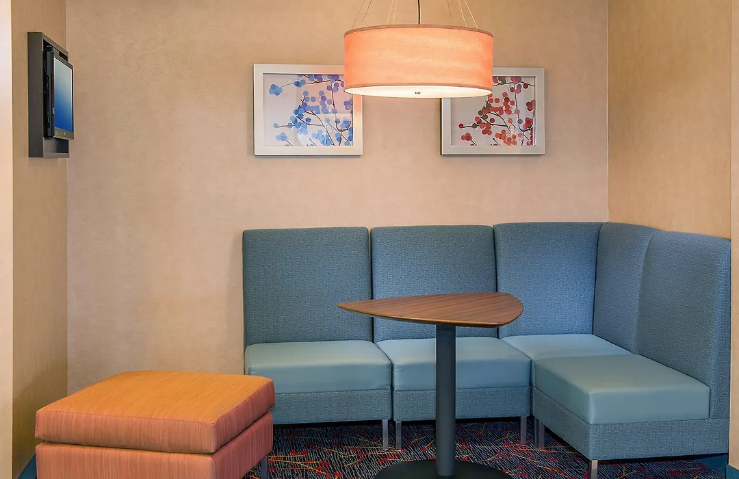Sonesta Es Suites Charlottesville University-1
