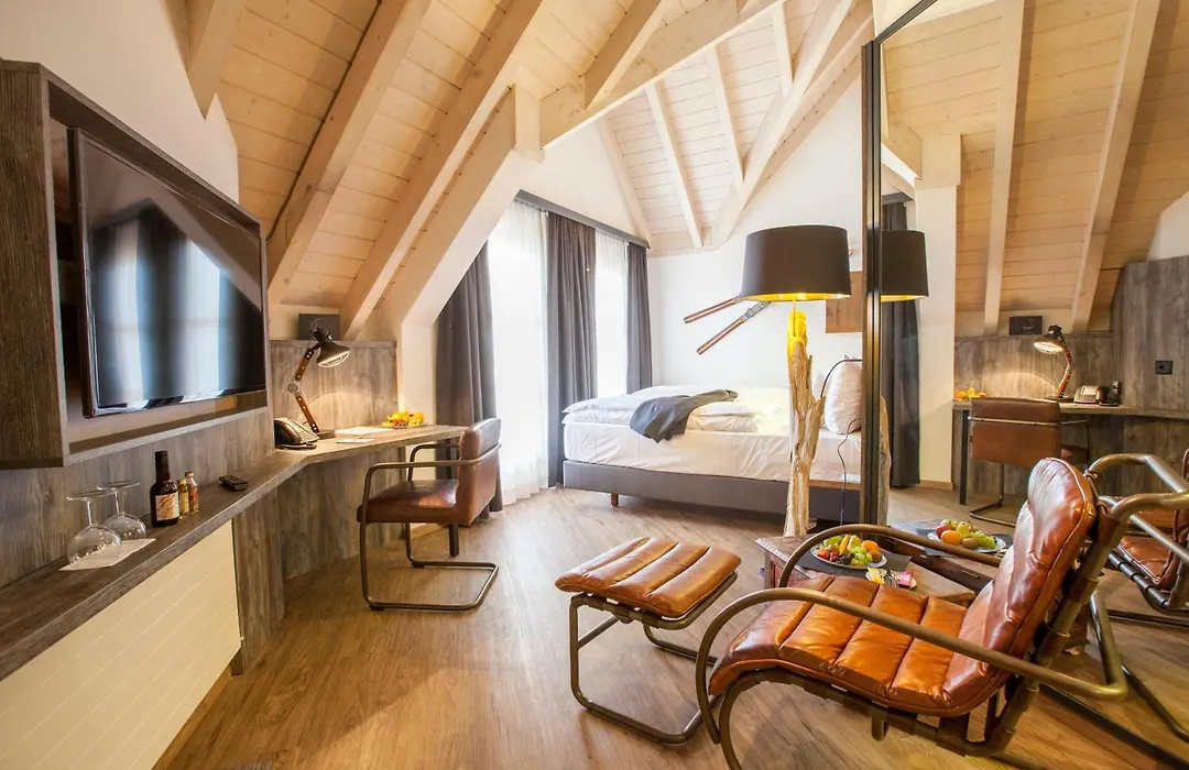 Boutiquehotel Thessoni Classic Zuerich & Residence Thessoni Home - Serviced Studios-1
