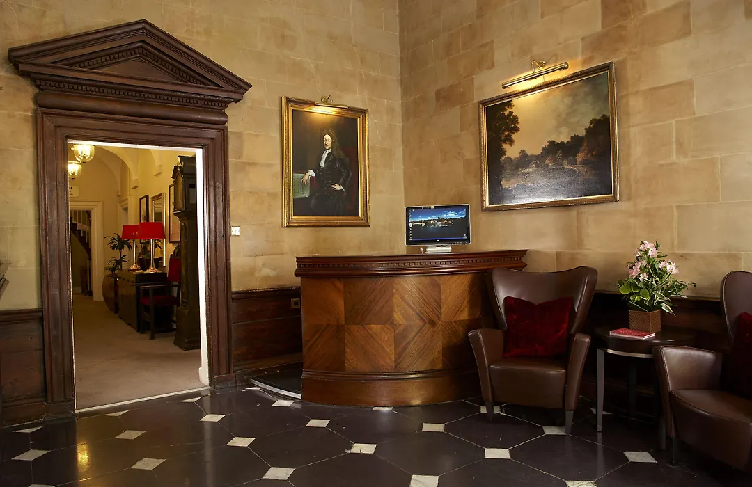 Sir Christopher Wren Hotel-1