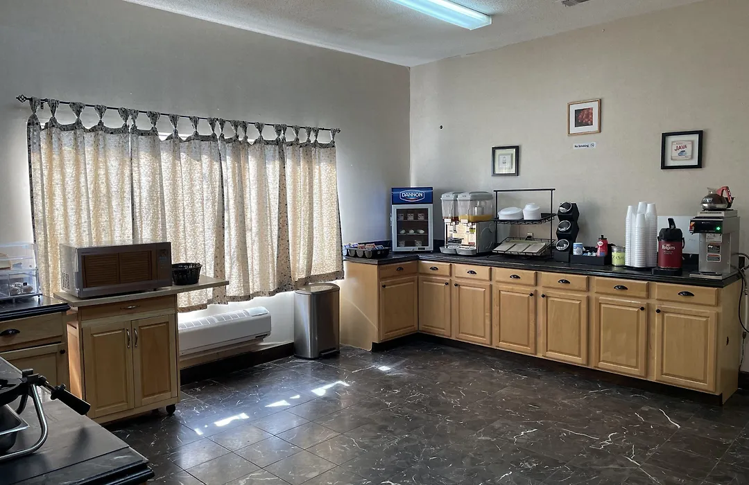 Econo Lodge Inn & Suites Sweetwater I-20-1