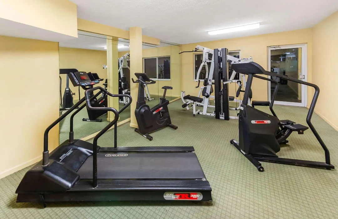 La Quinta By Wyndham Fort Lauderdale Pompano Beach-1