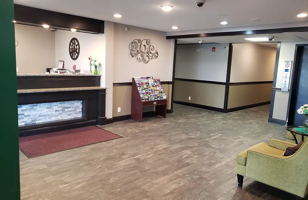 Travelodge By Wyndham Brooklyn Center-1