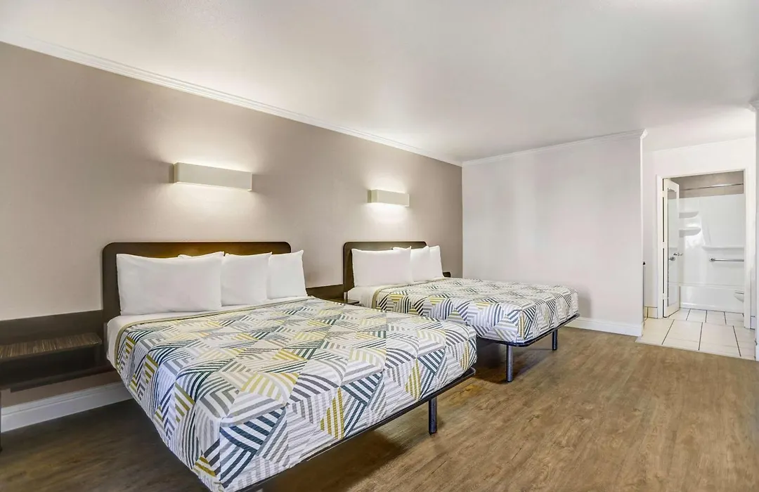 Motel 6-Lodi, Ca-1
