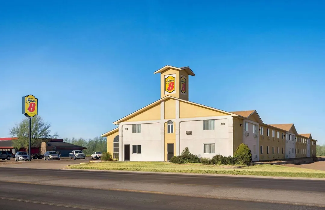 Super 8 By Wyndham Liberal Ks-1