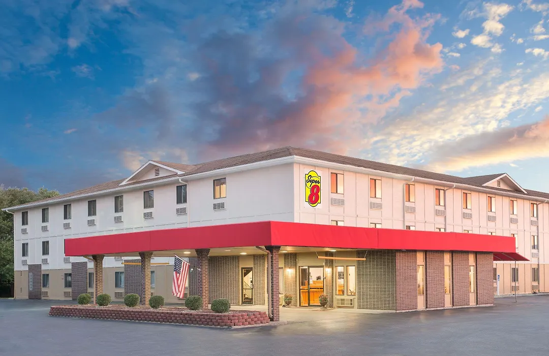 Super 8 By Wyndham Terre Haute-1