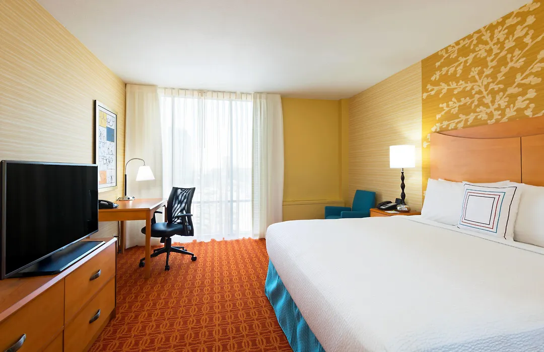 Fairfield Inn & Suites Louisville Downtown-1