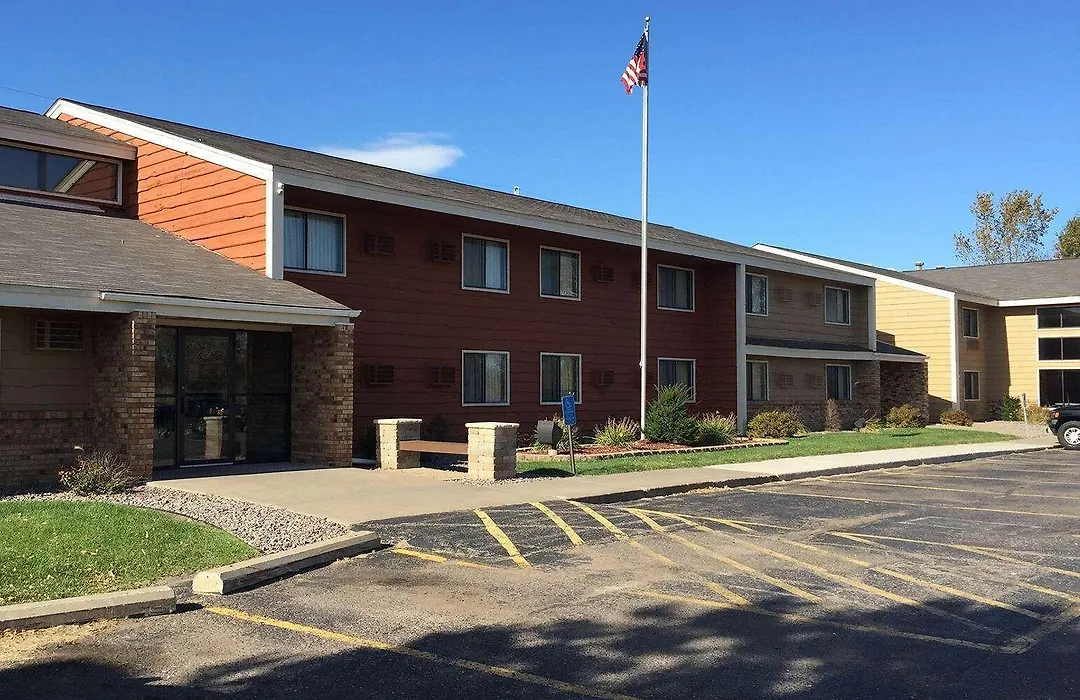 Americinn By Wyndham Forest Lake-1