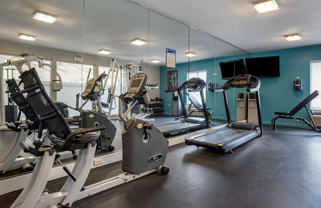 Best Western Carlton Suites-1