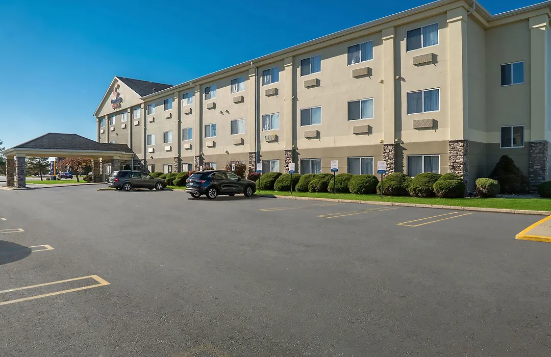 Comfort Suites-1