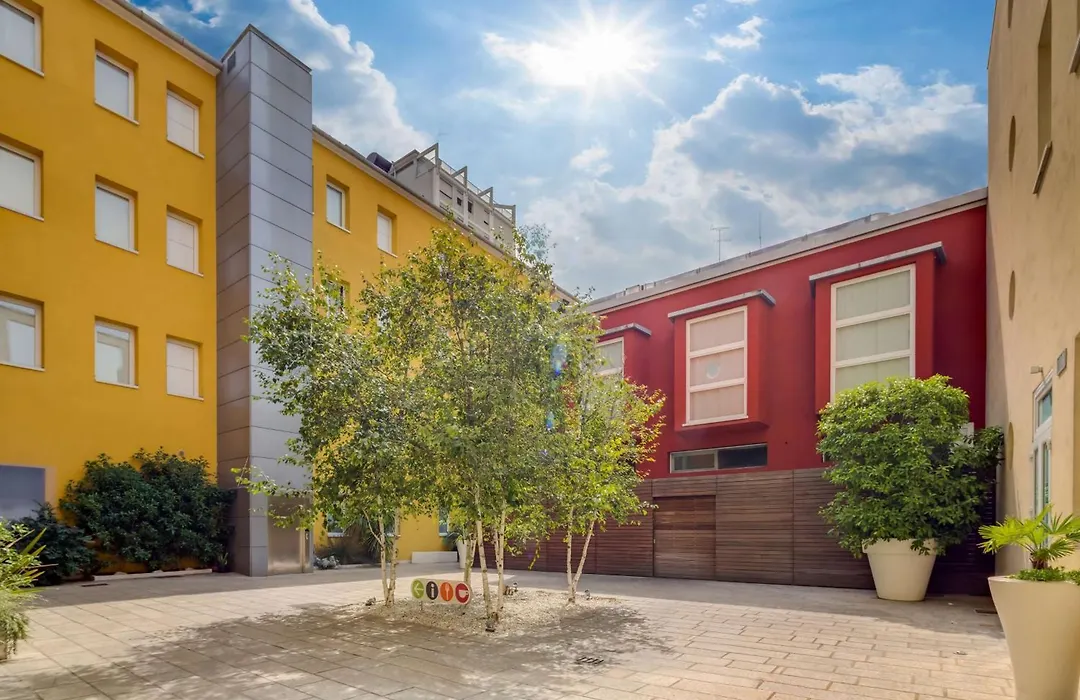 Best Western Plus Hotel Bologna-1