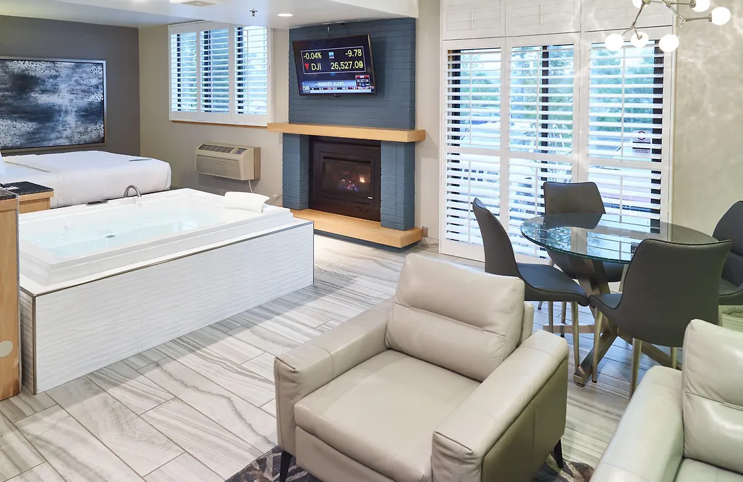 Livinn Hotel St Paul East / Maplewood-1