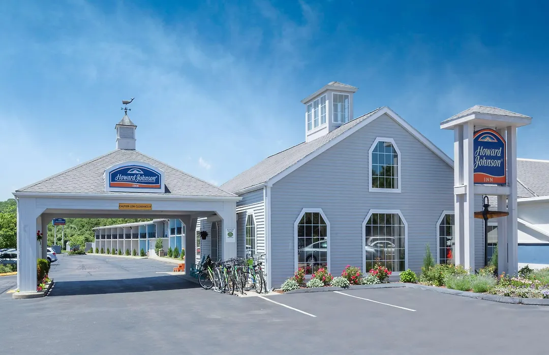Howard Johnson By Wyndham Mystic-1