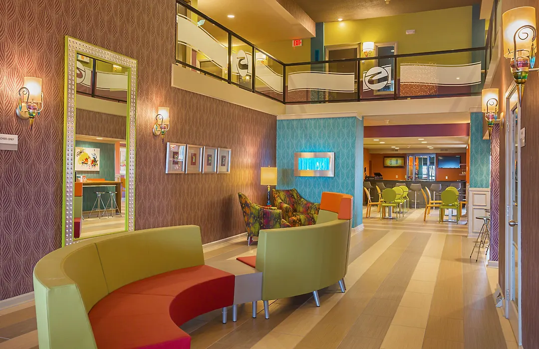 Clarion Inn & Suites Evansville Eastland Area-1