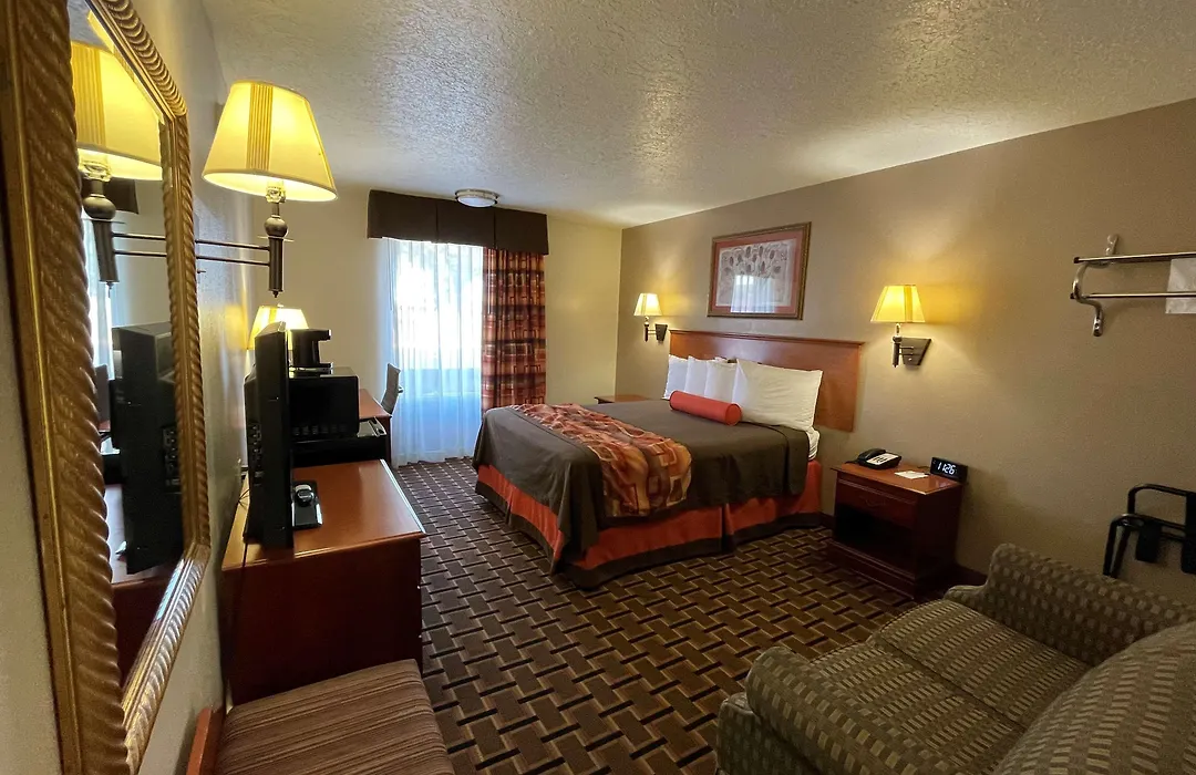 Days Inn By Wyndham Duncan-1