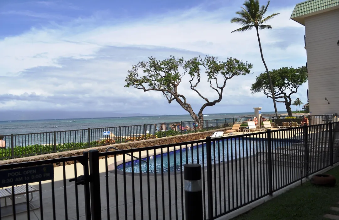 Kahana Reef By Maui Condo And Home-1