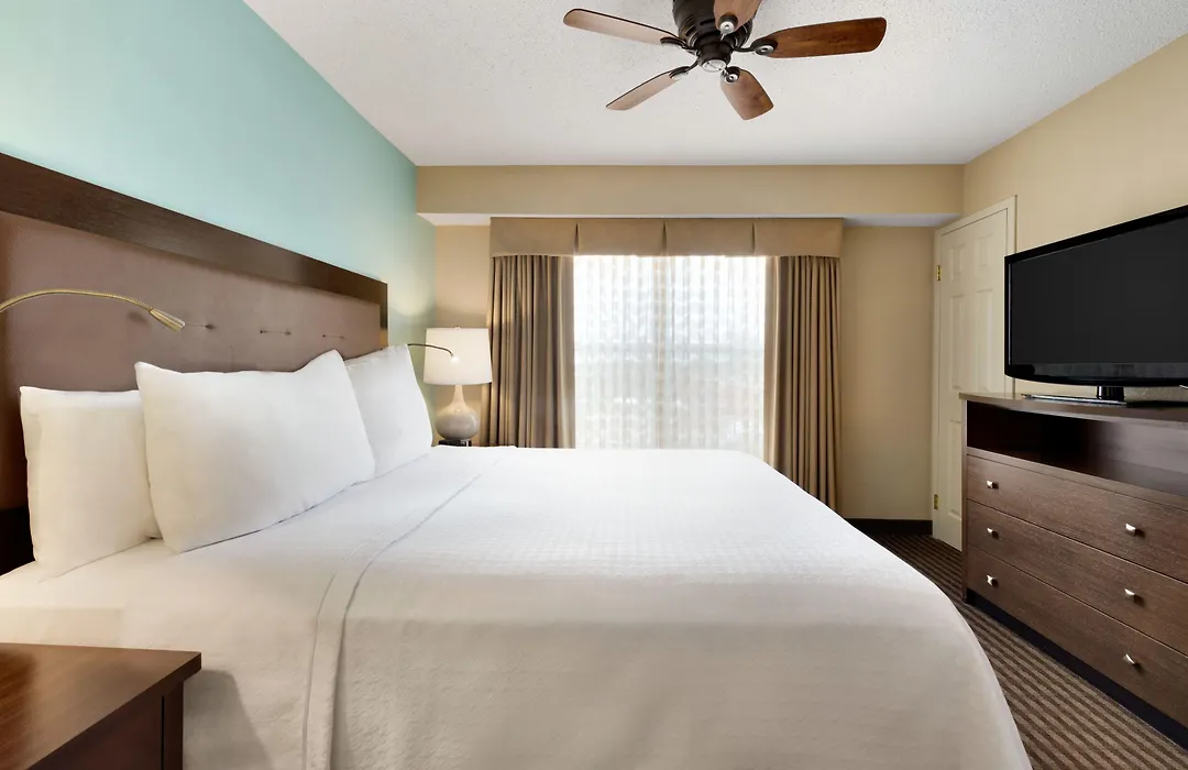 Mainstay Suites-1