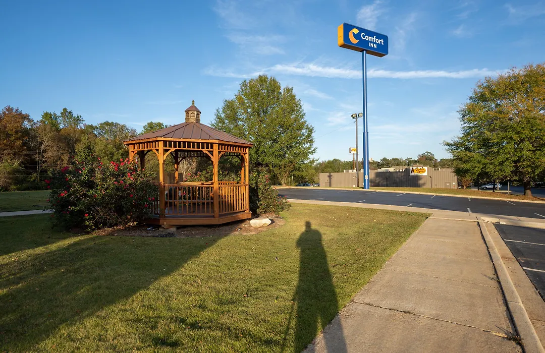 Comfort Inn Opelika - Auburn-1