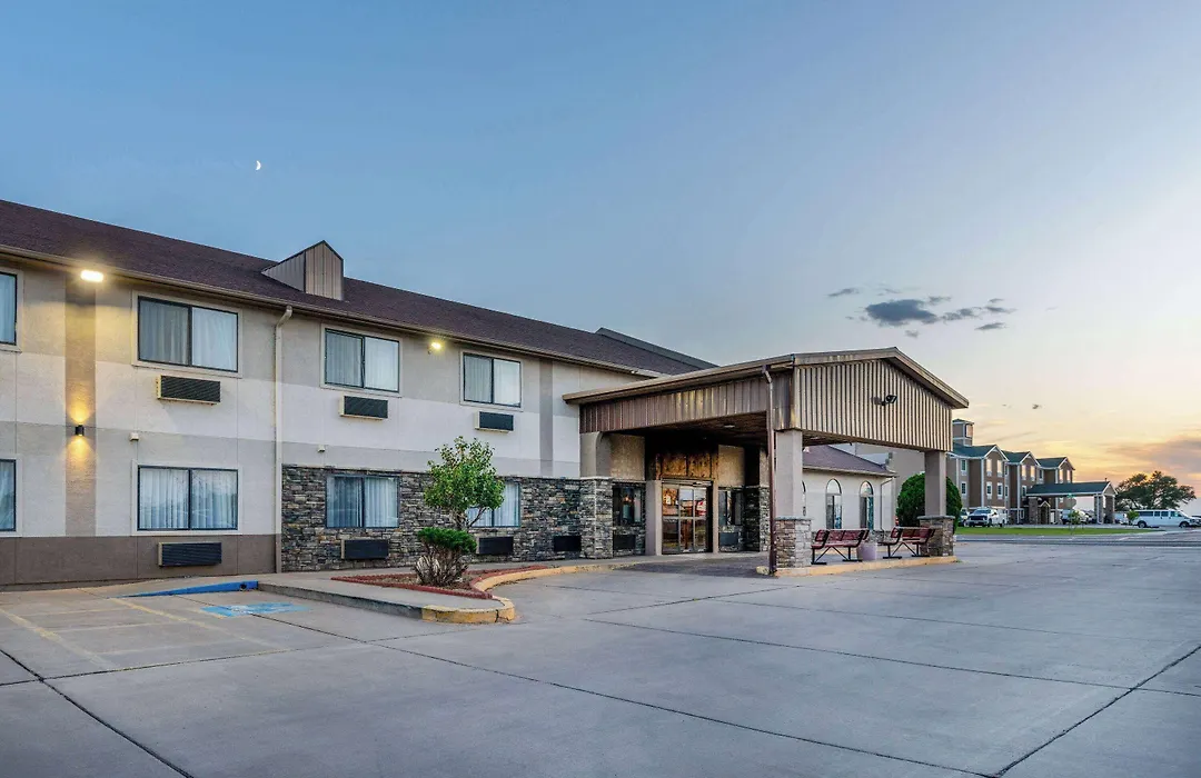 Days Inn By Wyndham Lamar-1