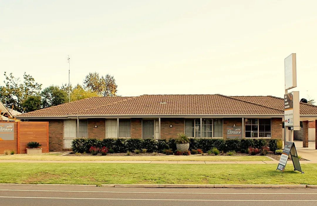 Pevensey Motor Lodge-1
