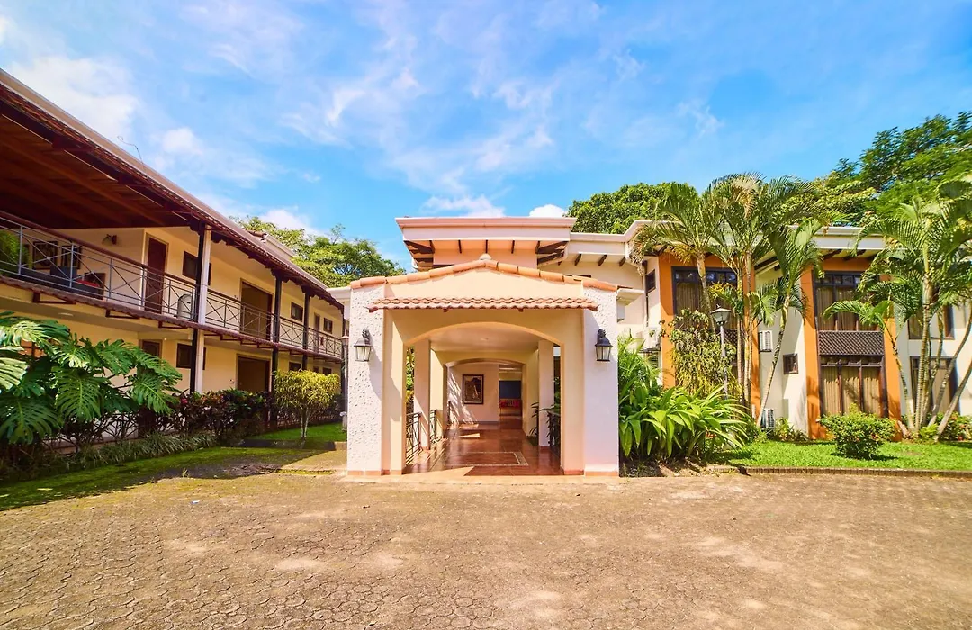 El Rodeo Estancia Boutique Hotel&Steakhouse-1