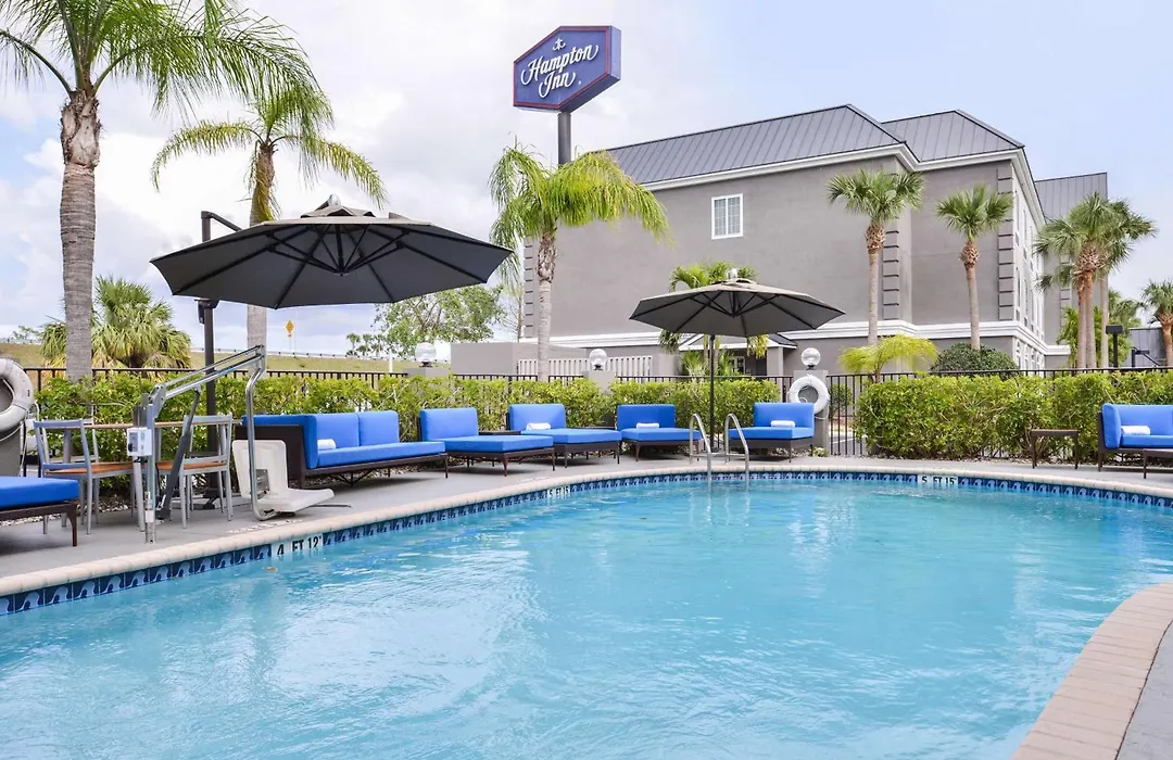 Hampton Inn Vero Beach Outlets-1