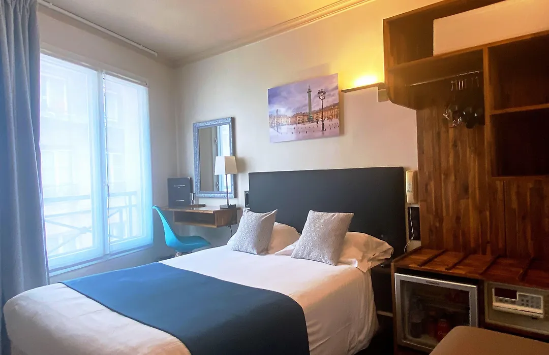 Hotel Louvre Sainte Anne-1