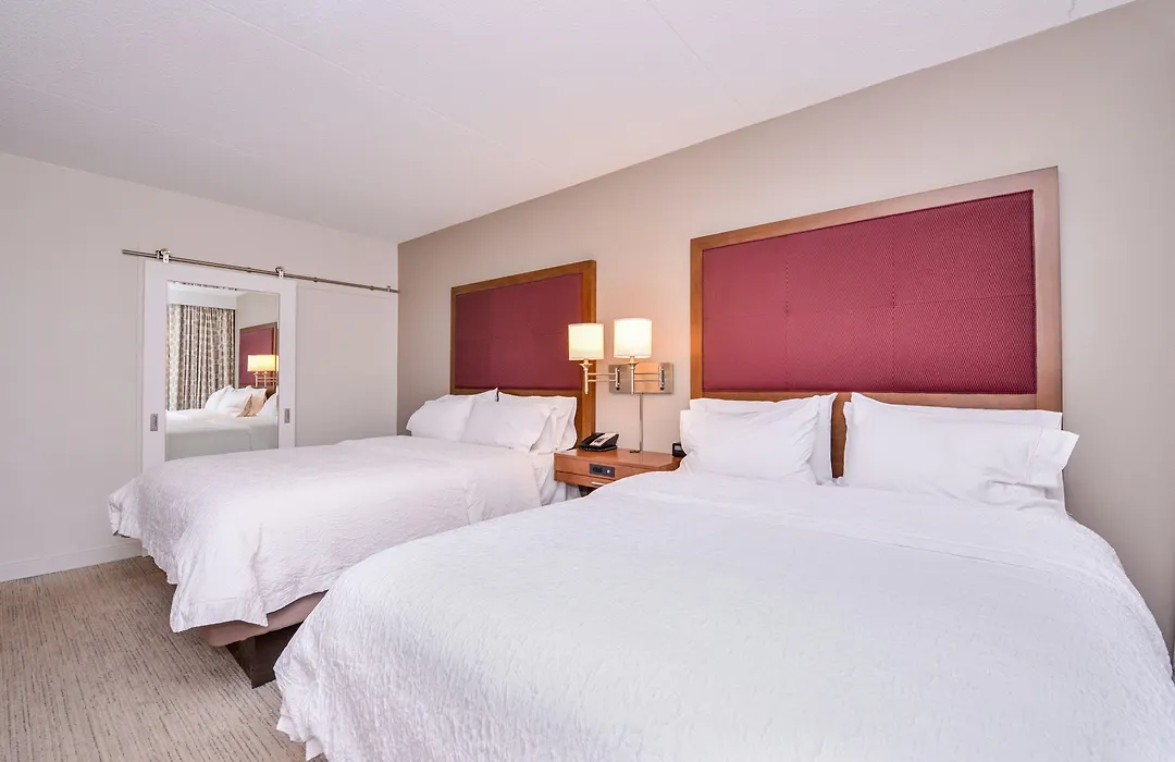 Hampton Inn Martinsburg-1