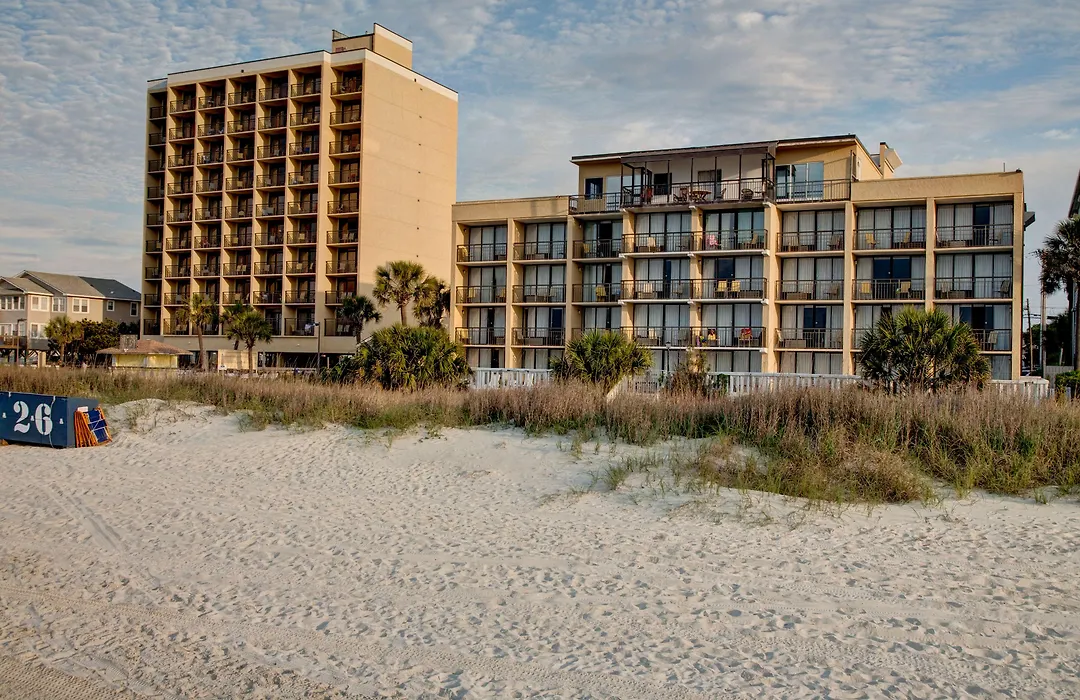 Best Western Ocean Sands Beach Resort-1