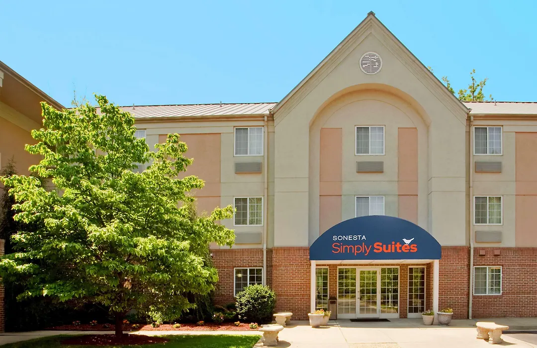 Sonesta Simply Suites Hampton-1