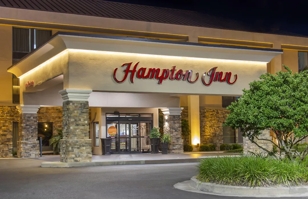Hampton Inn Adel-1