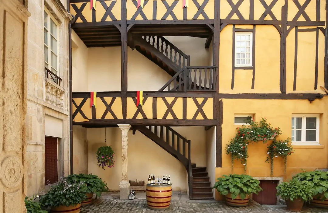 Hôtel Le Cep-1