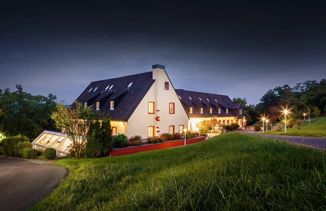 Landhotel Kauzenberg-1