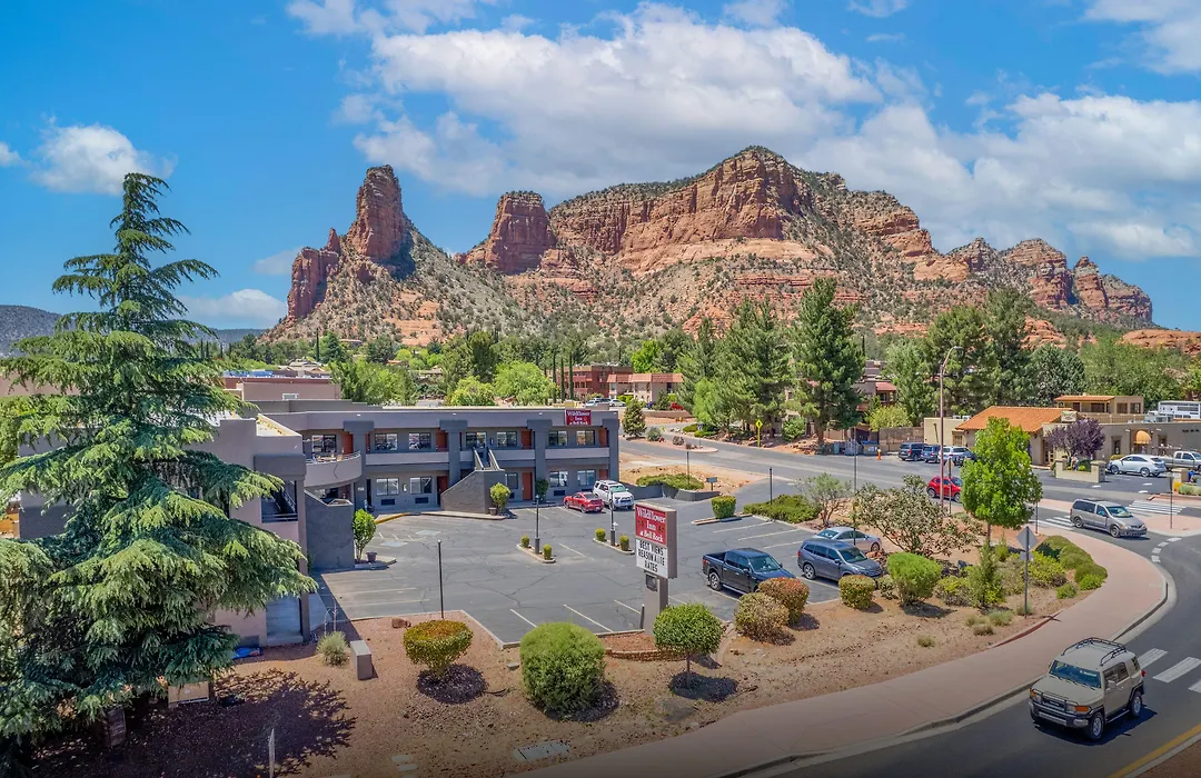 Wildflower Inn At Bell Rock-1