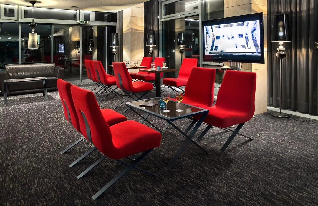 Rubin Wellness & Conference Hotel-1