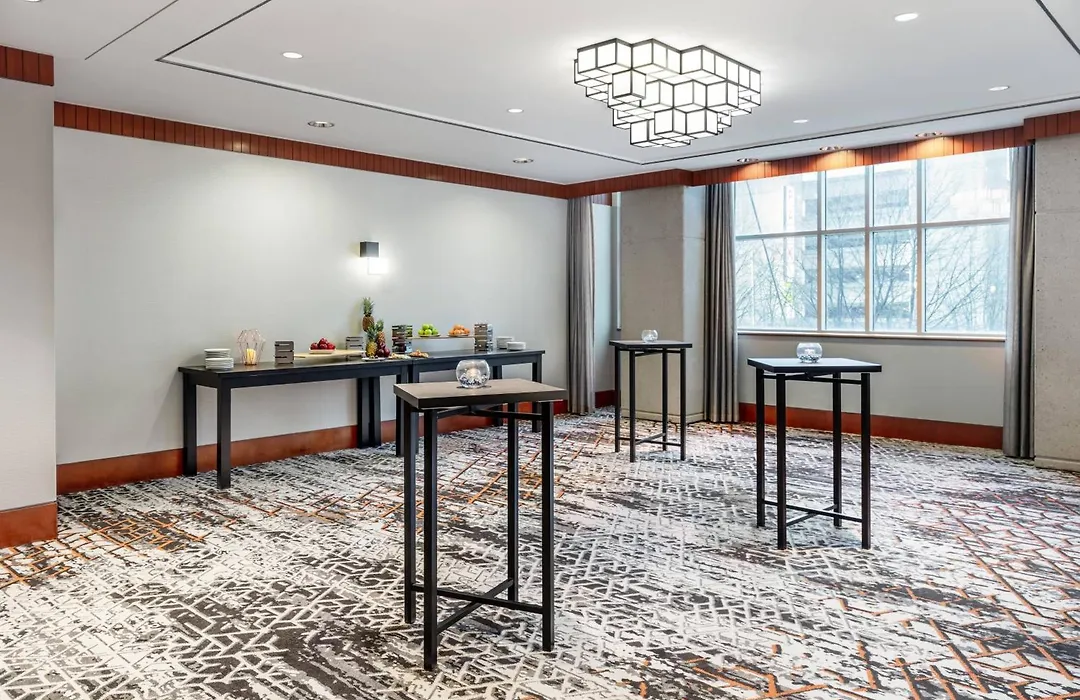 Delta Hotels By Marriott Vancouver Downtown Suites - Downtown Vancouver-1