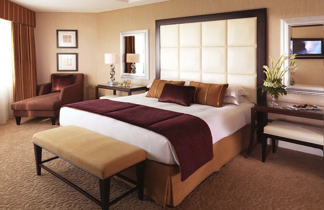 Moevenpick Grand Al Bustan-1
