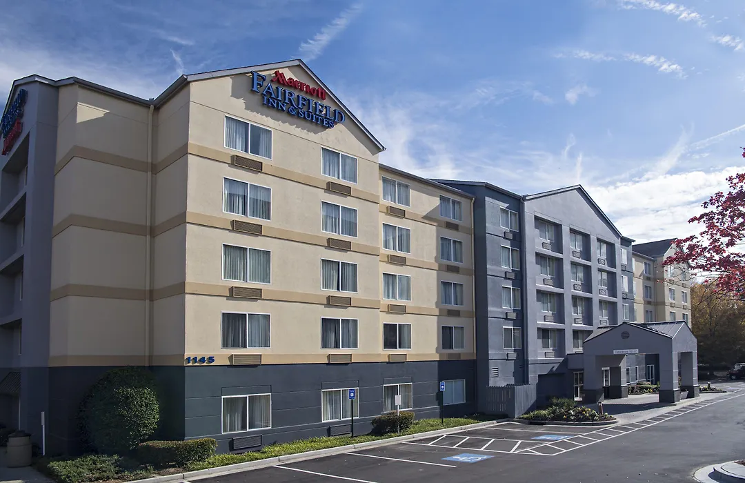 Fairfield Inn & Suites By Marriott Atlanta Perimeter Center-1