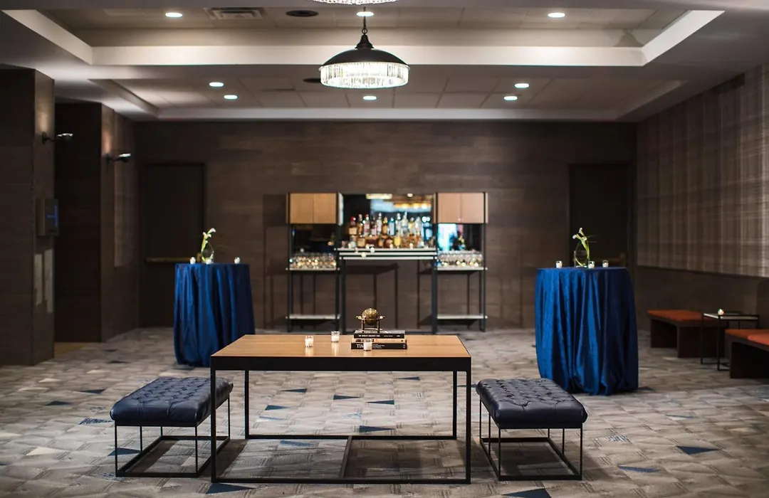 Renaissance Toledo Downtown Hotel-1