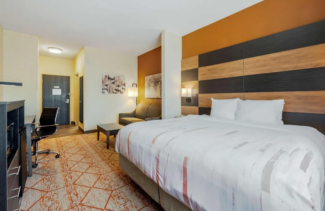 Best Western Plus Warsaw-1